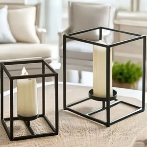 Nuevo Portavelas Cuadrado Geométrico con Paneles de Vidrio para Decoración Navideña de Mesa de Sala de Estar, Hecho a Mano - Product Image 3