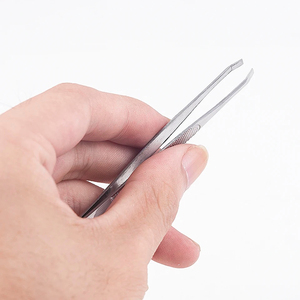 Pinzas Profesionales para Cejas de Acero Inoxidable, Herramienta de Depilación de Precisión con Punta Inclinada, Pinzas para Cejas de Acero Inoxidable - Product Image 2