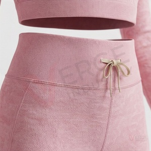 Ensemble de yoga 2 pièces pour femmes, haut court à manches longues rose, leggings taille haute longueur intégrale - Product Image 5