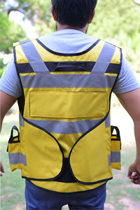 Gilet tactique haute visibilité jaune réfléchissant avec plusieurs poches pour la sécurité des agents, unisexe, toutes saisons, uniforme - Product Image 2