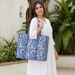 Bolso Tote Acolchado con Estampado Floral de Alta Calidad, Estilo Preppy para Mujer, Cierre de Cremallera, Asas a Rayas, Gran Capacidad para Todas las Temporadas - Product Image 2