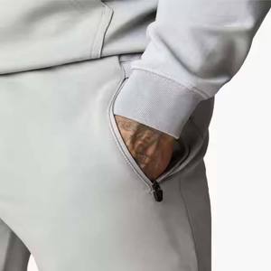 Ensemble de survêtement 2 en 1 pour homme, gris clair, à capuche, coupe-vent, manches longues, couleur unie, décontracté, automne, respirant, coton, coupe régulière - Product Image 4