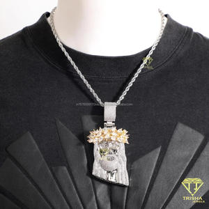 Pendentif Hip Hop personnalisé en forme de tête de Jésus avec design couronne en argent sterling 925 et diamants Moissanite - Product Image 3