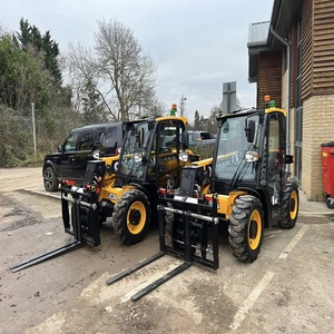 Compre el Manipulador Telescópico JCB 514-40, Máquina de Construcción de Calidad Premium con Entrega Rápida y Precios al por Mayor para Elevación de Cargas Pesadas - Product Image 3