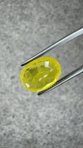 Zafiro Amarillo Natural de Bangkok Certificado por IGITL de 4.17 Ct, Corte Ovalado, Gema Suelta para Anillo, Colgante, Joyería Fina - Product Image 2