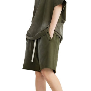 Shorts Bermuda en coton vert olive pour homme avec cordon de serrage à la taille et poches, style décontracté, coupe mi-haute - Product Image 2