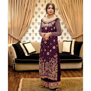 Ensemble haut-plazzo pour femmes de créateur avec broderie et travail de moti riveté, y compris dupatta, ensembles élégants pour femmes ornés - Product Image 2