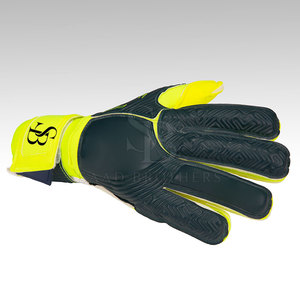 Service OEM, gants de gardien de but en cuir de haute qualité fabriqués au Pakistan, avec logo personnalisé et protection UV pour adultes - Product Image 4