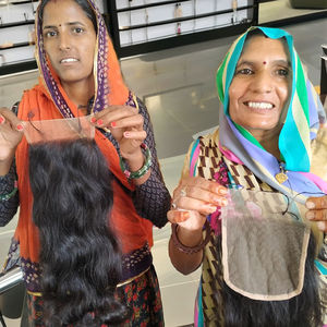 Extensions de cheveux vierges humains vietnamiens non traités naturels soyeux de couleur noire 4*4 avec fermeture - Product Image 6