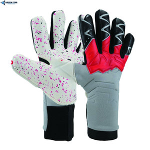 Custom Logo Breathable PU Palm Unisex Goalkeeper Football Gloves Training Match Use - Product Image 4