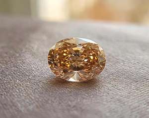 Diamant ovale brillant fantaisie 2,00 carats, certifié IGI, CVD, diamant brut fait main pour la création de bijoux (bagues, boucles d'oreilles) - Product Image 1