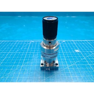Vanne solénoïde 3 voies Parker SQMICROHF502PUPG6010 45600574PA, utilisée comme pièce détachée pour équipement semi-conducteur Legacy - Product Image 5