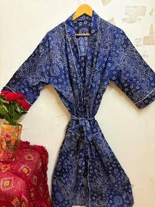 Bata Kimono de Algodón para Mujer con Estampado Paisley, Cuello en V, Cierre con Cordón, Larga hasta el Tobillo, Ligera, Floral, para Playa, Spa o como Vestido de Salón - Product Image 1