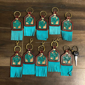 ห่วงโซ่กุญแจหนังที่แกะสลักด้วยมือพวงกุญแจหนังสุดน่ารักสำหรับทุกเพศ - Product Image 5