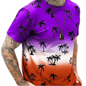 Camiseta de Manga Corta para Hombre con Estampado de Palmeras en Degradado, Cuello Redondo, Casual, Transpirable, Corte Regular, Tejido de Poliéster - Product Image 3