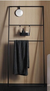 Porte-serviettes minimaliste en métal noir, organisateur de salle de bain sur pied, porte-serviettes design multi-niveaux, porte-serviettes mural en métal pour salle de bain - Product Image 2