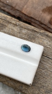 Uniquement dans ma boutique : Pierre naturelle de Tanzanite Zoisite certifiée, couleur la plus rare, taille ovale, 8x6 mm, 1,51 carat, clarté Eye Clean. - Product Image 3