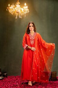 Salwar Kameez de Diseñador en Seda Georgette Pura con Piel Sintética y Bordado, Sin Arrugas, Tallas S a XXL, para Bodas y Fiestas - Product Image 5