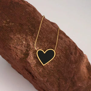 สร้อยคอรูปหัวใจสำหรับผู้หญิง ดีไซน์กันน้ำ ไม่หมอง ด้วยเทคนิคการชุบทองแบบอิเล็กโทรไลต์ หลากสี - Product Image 1