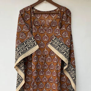 Nuevo y Elegante Kaftán con Estampado Animal, Cuello en V, Cierre con Cordón, Corte Evase, de Algodón Suave Indio, con Encaje, Largo Completo, para Playa - Product Image 1