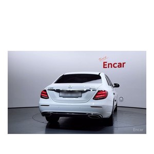 Mercedes-Benz E-Class E300 4MATIC Avantgarde June 2019 Model 107,093 km Automatic Gearbox Leather Seats Rear Camera Left - Product Image 4