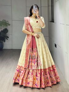 Lehenga Choli de Seda Paithani Premium con Dupatta con Tejido Zari - Product Image 4