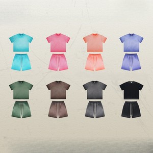 ชุดเสื้อยืดและกางเกงขาสั้นโอเวอร์ไซส์ผ้าฝ้าย 100% สำหรับผู้หญิงและผู้ชาย ใส่สบาย ระบายอากาศได้ดี สไตล์วินเทจลำลอง ชุด 2 ชิ้น - Product Image 3