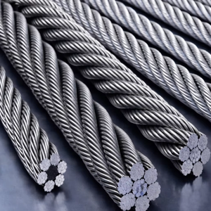 Câble en acier gainé de PVC 14 mm (6x19) de la marque USHA MARTIN, rouleau de 20 m, câble de levage durable pour grues et palans, fabriqué en Inde - Product Image 1