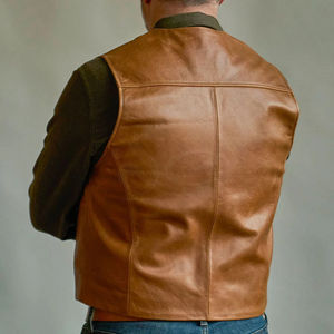 Gilet en cuir marron vintage pour homme, style motard, avec poches discrètes, personnalisable - Product Image 5