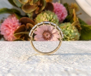 Bague de mariage demi-éternité en or jaune 14 carats avec diamant de laboratoire taille radiant de 1,90 ct, certifiée IGI – Cadeau tendance pour fête ou anniversaire - Product Image 3
