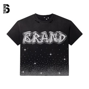ชุดเสื้อผ้าสตรีทแวร์สีดำสำหรับผู้ชาย Six Trend เสื้อยืดคอกลมพิมพ์ลายแบรนด์พร้อมกางเกงเข้าชุด พิมพ์ลายดิจิทัล แฟชั่นฤดูร้อน - Product Image 4