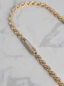 Collar de Cadena de Cuerda de Plata de Ley 925 de 8 mm con Diseño de Cruz Chapado en Oro de 14K y Moissanita - Estilo Italiano, Regalo Perfecto - Product Image 4