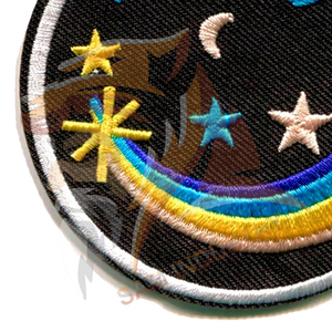 Patchs brodés personnalisés de qualité supérieure, design et logo sur mesure, patchs brodés en tissu à vendre - Product Image 2