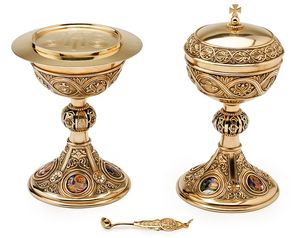 Artistic Religious Metal Chalice And Ciborium <b>Set</b> For Eucharistic Worship With Fine Polished Appearance - Product Image 5