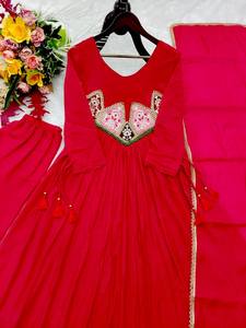 Red Embroidered Anarkali <b>Suit</b> <b>Women</b> Floor-Length Traditional Indian Pakistani <b>Wedding</b> Dress with Dupatta Loose Fit - Product Image 4
