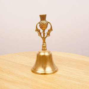 Campana de Mano de Latón de Estilo Vintage con Mango de Madera para Ceremonias de Oración, Meditación Espiritual, Decoración Clásica para el Hogar - Product Image 4