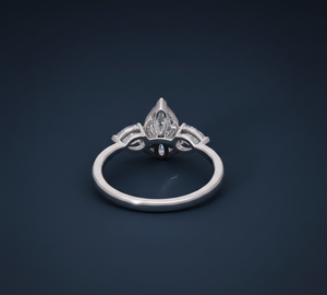 Bague de fiançailles en or blanc 14 carats plaqué rhodium avec 3 diamants de laboratoire certifiés IGI de 1,50 ct, forme poire, couleur F, pureté VVS2, pour femme - Product Image 4