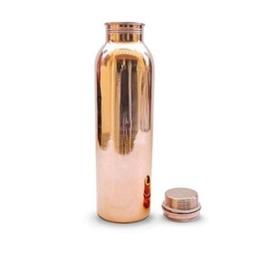 Bouteille d'eau en cuivre artisanale indienne, design martelé, 100% cuivre pur, pour boire de l'eau, au prix de gros - Product Image 3