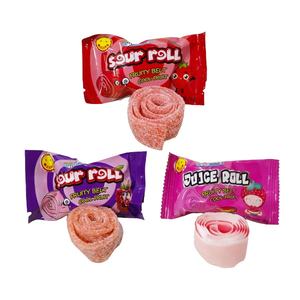 TikTok Vente Chaude Roll up Everything Bonbons Halal Saveur De Fraise Gelée Gommes 18g Jus De Fraise Fruité Roll - Product Image 5