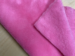 Pink Flannel <b>Fabric</b> 100% Polyester 58/60 Inch Width Quick-Dry Home Textile Towel Material <b>Medium</b> Weight Woven Plain Style - Product Image 4