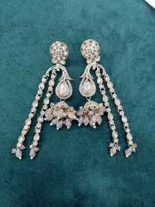 Colección de Pendientes de Lujo, Últimos Diseños Exclusivos, Étnicos, Chapados en Oro, con Forma de Campana, con Circonitas, para Mujer - Product Image 3