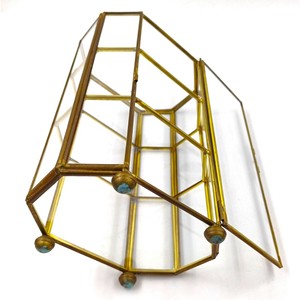 Caja de vidrio transparente de diseño moderno que te ayuda a coordinar conjuntos rápidamente al mantener todas las piezas visibles - Product Image 4