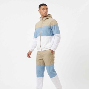 Ensemble de survêtement unisexe personnalisé coupe-vent en polyester imperméable avec veste zippée et pantalon en nylon de haute qualité – Collection Luxe - Product Image 5