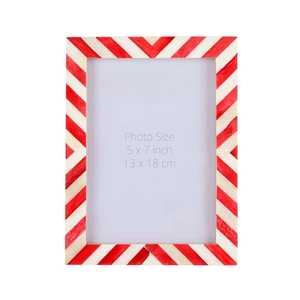 Cadre photo rectangulaire en bois et os à motif chevron, gris et blanc, moderne, décoratif, cadeau, pour exposition de mariage - Product Image 5