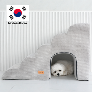 บันไดสำหรับสุนัขในบ้าน [AllmioPet] รุ่น Modern Cave 5 ขั้น สีเทา ทำจากเมมโมรี่โฟม ช่วยดูแลสุขภาพกระดูก น้ำหนักเบา ทนทาน กันลื่น สำหรับสุนัขพันธุ์เล็ก - Product Image 1