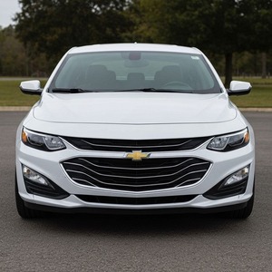 Meilleur rapport qualité-prix Chevrolet Malibu Voiture familiale Confort de conduite optimal Consommation de carburant optimale Performances moteur fiable Composants en plastique Utilisation quotidienne - Product Image 3