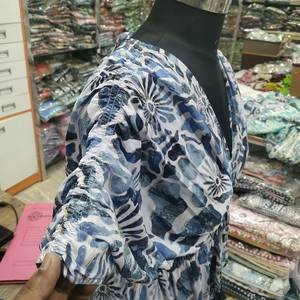 Robe longue bohème pour femme, col en V, manches bouffantes, taille élastique, dos nu, volants superposés, motif floral, robe d'été - Product Image 3