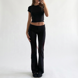 Ensemble de yoga 2 pièces pour femme, legging noir uni taille haute et haut à col rond à manches courtes, respirant, pour le fitness - Product Image 5