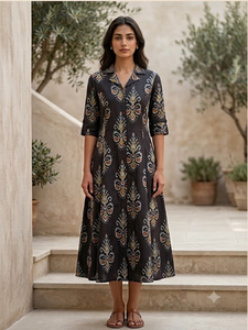 Robe ethnique noire imprimée pour femme, col chemise, manches trois quarts, coupe évasée, style décontracté et traditionnel pour le quotidien - Product Image 6