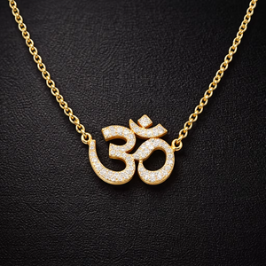 Collar religioso hecho a mano de plata de ley 925 con amuleto Om para mujer, regalo de joyería - Product Image 1